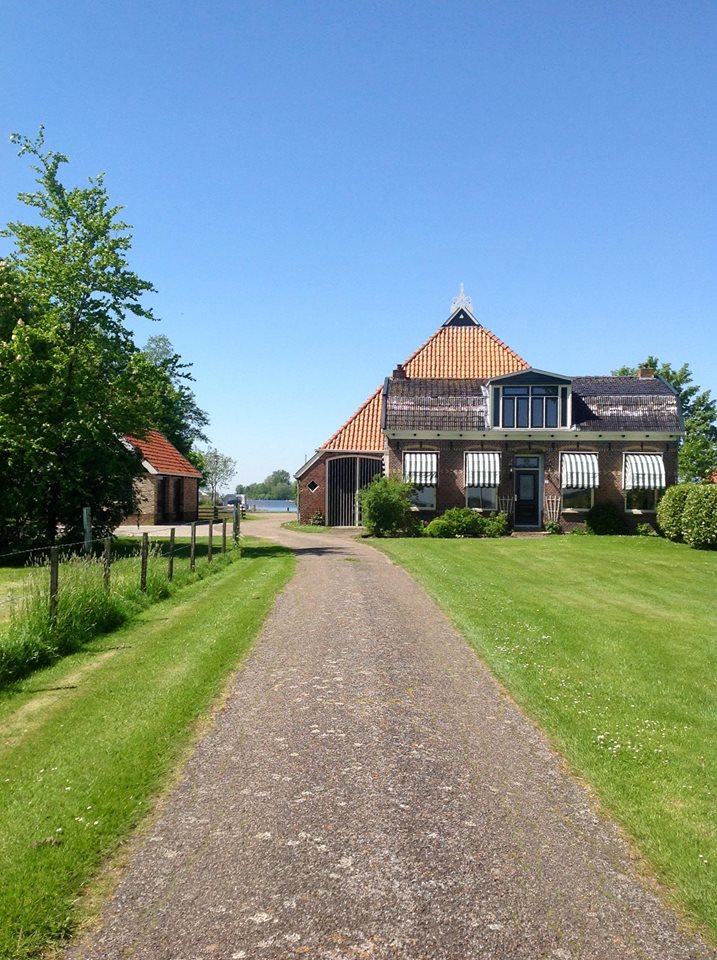 Leenstra — photo 2